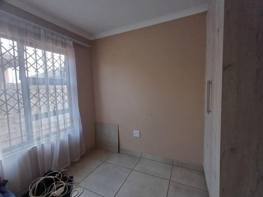 3 Bedroom Property for Sale in Ellaton North West